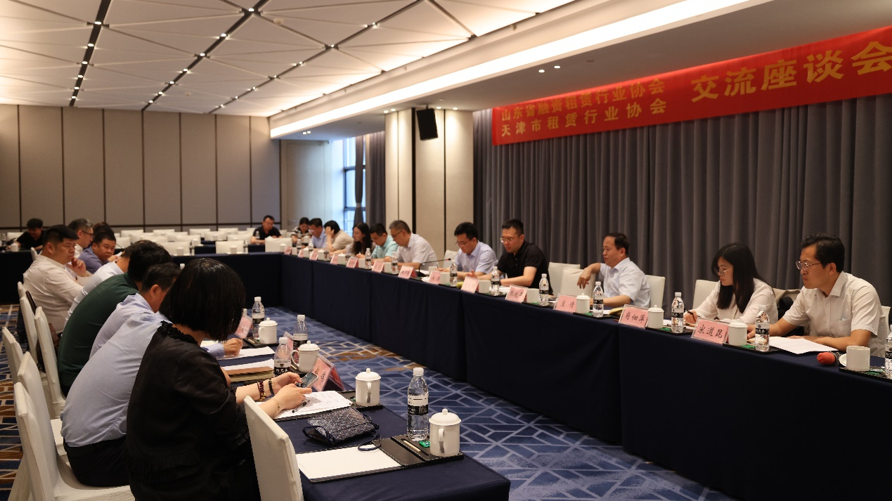 子公司动态丨聚焦主题教育 大兴调查研究 1xbet下载
所属国资租赁赴多地广调研促合作
